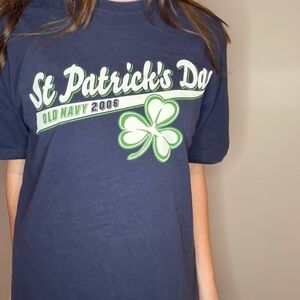 Vintage Old Navy 2006 St. Patrick's Day Navy T-Shirt